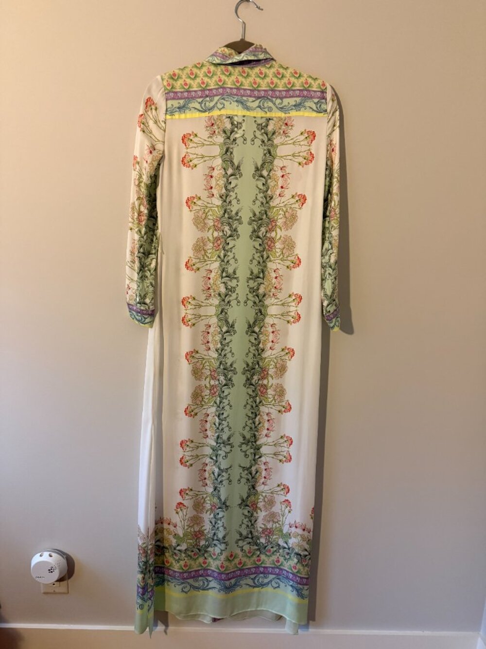 Alice + Olivia Shirt dress - Picture 4 of 7